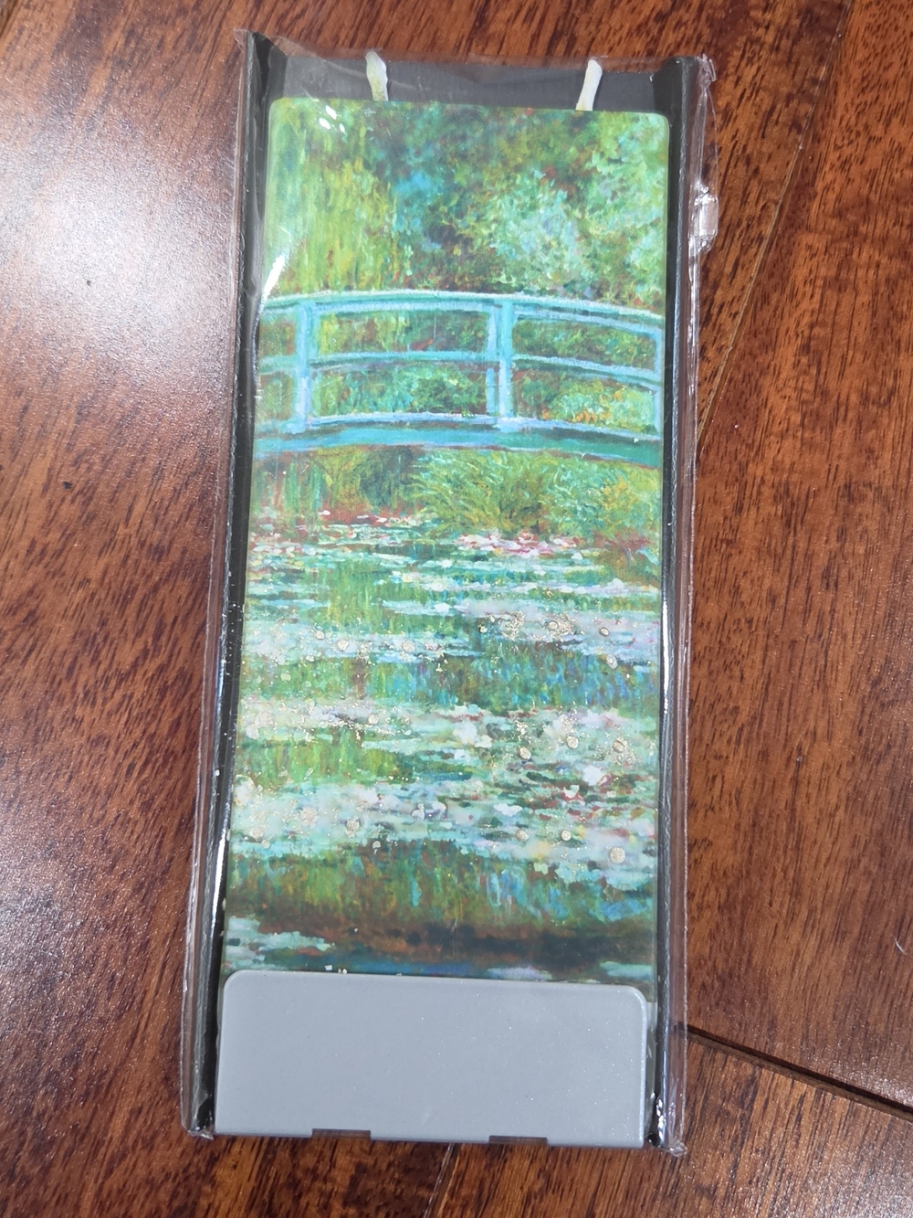 Green Water Lily Bridge Phone Grip & Stand